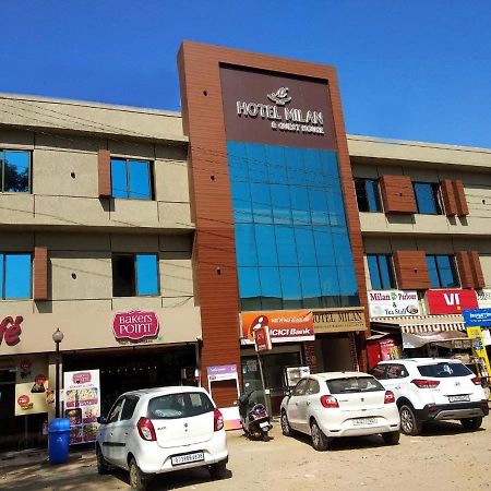 Hotel Milan Ahmedabad Exterior foto
